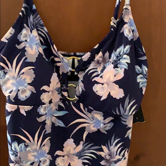 Floral Tankini Swim Top - Picture 2 of 6